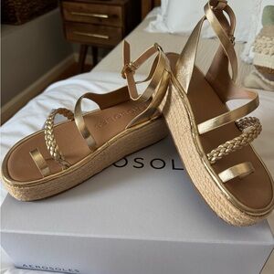 AEROSOLES Women's Metallic Gold Espadrilles, ankle strap